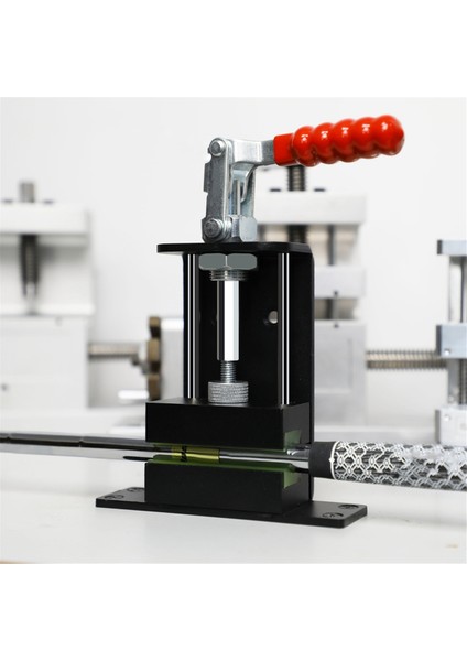 Golf Club Regrip Vise Aracı Golfçü Hediyesi Basit Değiştirme Kolay Kullanımı Ağır Hizmet Golf Kulübü Şaft Kelepçe Ekipmanları (Yurt Dışından) fırsatları