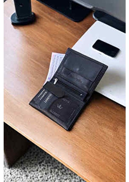 Deri Klasik Siyah Cüzdan Şık Tasarım ve Kartlık Bölmeli 12cm x 9cm Erkekler İçin