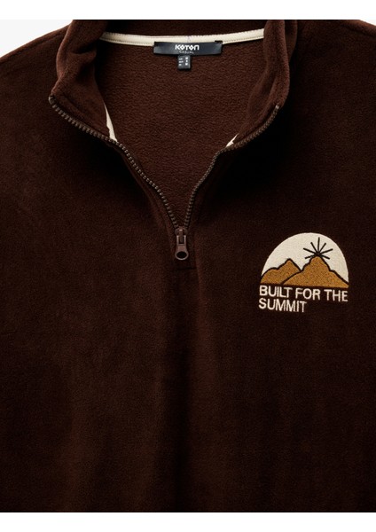 Nakışlı Uzun Kollu Renk Bloklu Yarım Fermuarlı Polar Sweatshirt modelleri