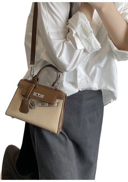 Yaz Yeni Kadın Çantası Retro Moda Basit Hafif Lüks Omuz Çapraz Askılı Hatıra Çantası Kadın Çantası (Yurt Dışından) fiyatları