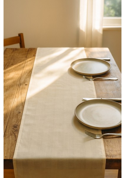 Krem Çizgili Pamuklu Şık Masa Runnerı 50X150 cm – Modern ve Zarif Masa Örtüsü Runner