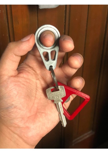 Yeni Anahtarlık (Keyrambit) T5503761