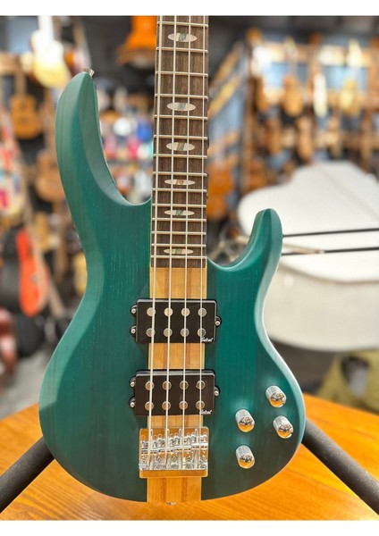 B04- gr 4 Telli Altif Bass Gitar Yeşil Renk fiyatları