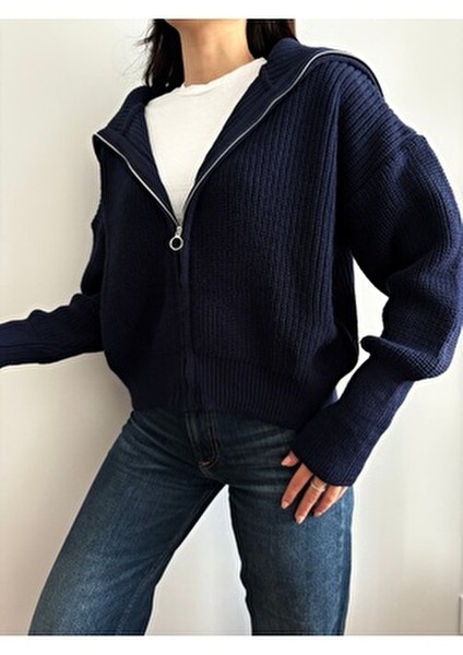 Lacivert Devrik Yaka Fermuarlı Triko Hırka fiyatları