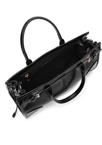 Kadın Siyah Uzun Askılı Kol Çantası 25ABD242023