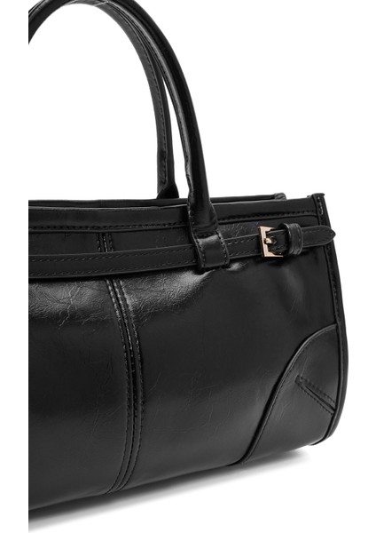 Kadın Siyah Uzun Askılı Kol Çantası 25ABD242023