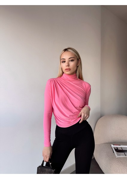 Kadın Bluz Uzun Kollu Dik Yaka Büzgü Detaylı Likralı Sandy indirimleri