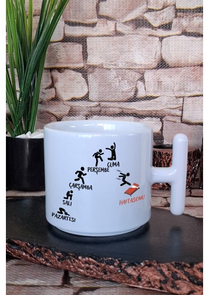 Haftasonuna Geçiş Temalı Eğlenceli Hediyelik T Kulplu Latte Fincanı Kupa Bardak