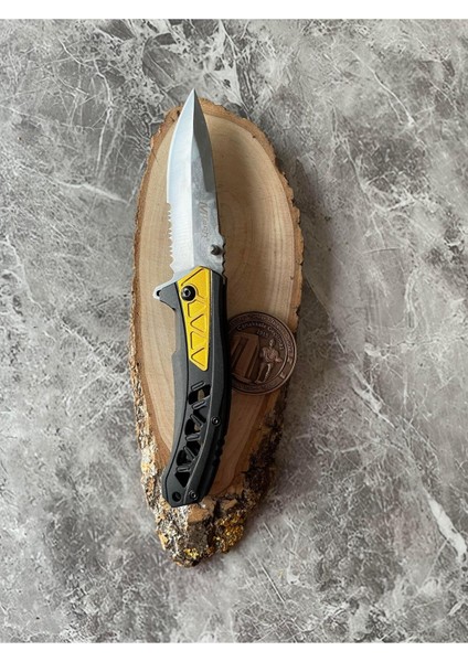 Mtech Bushcraft Kamp Çakısı – Siyah Gold Kompakt Kabze, Içten Kilitli, Kemere Klipsli