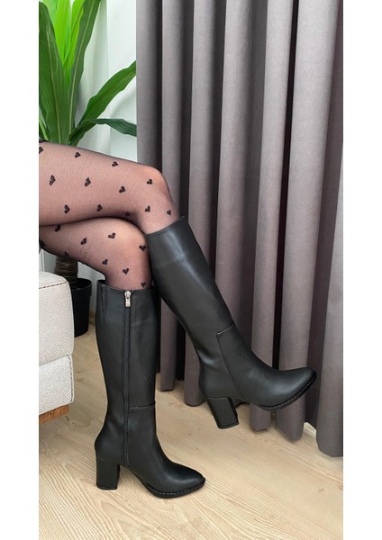 Kadın Morena Siyah Deri Görünümlü Yandan Fermuarlı Diz Altı Cizme