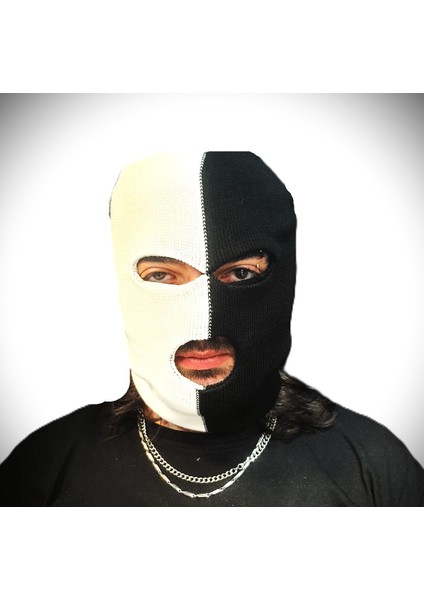 Siyah Beyaz Taraftar Kar Maskesi