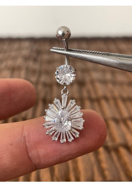 316 L Cerrahi Çelik Parlak Zirkon Taşlı Baget Göbek Piercingi