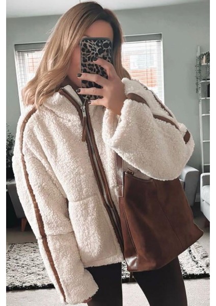 Bej Şerit Detaylı Dik Yaka Kadın Peluş Mont MG2260