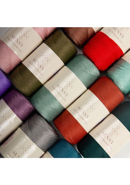 2 Mm - 200 gr Polyester Makrome Ipi Koyu Gri 230 M Polyester Makrome Ip Supla Ip Ve Çanta Ipliği