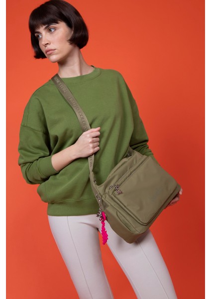 Unıted Colors Of Benetton Kadın Çapraz Çantası BNT_1458 fiyatları
