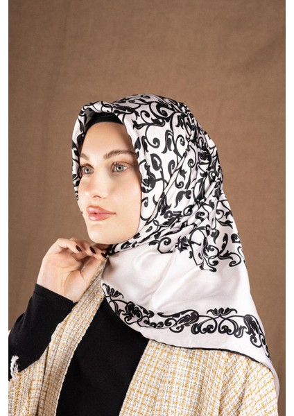 Varaklı Saten Eşarp Koleksiyonu Ebat 95 x 95