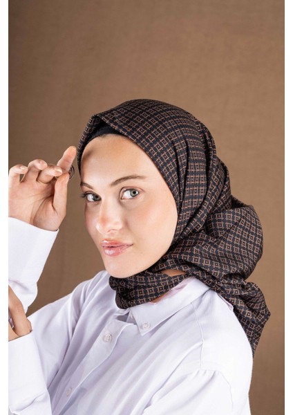 Desenli Soft Eşarp Koleksiyonu Desen-1 fırsatları