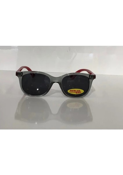 MOD4913 C0531 42 Polarize Çocuk Güneş Gözlüğü