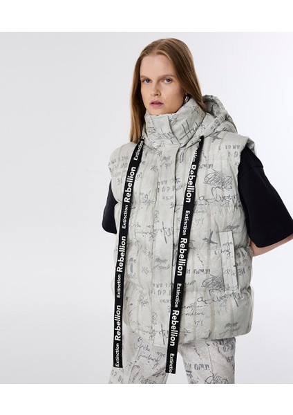 Slogan Baskılı Puffer Yelek TW6250012168018 fiyatları