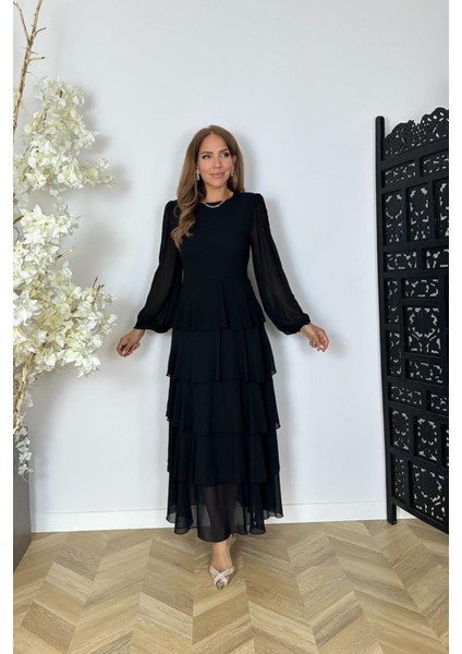 G1535 Eteği Katlı Kol Detaylı Şifon Elbise Siyah