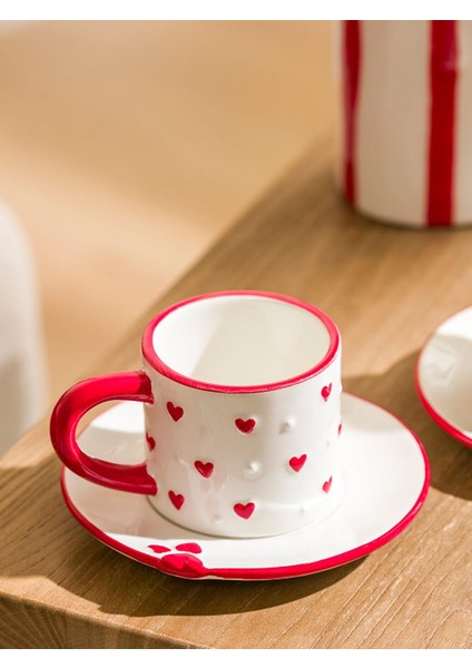 Kalp Baskılı 2 Kişilik Kahve Fincan Takımı 110 ml (W5) modelleri