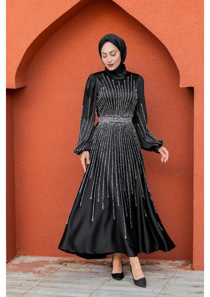 Eva Taşlı Saten Tesettür Abiye-Siyah