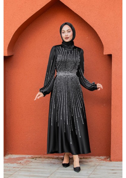 Eva Taşlı Saten Tesettür Abiye-Siyah modelleri