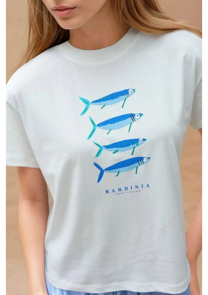 Kadın Baskı Detaylı Regular Fit Bisiklet Yakalı %100 Pamuklu T-shirt Blue fiyatları
