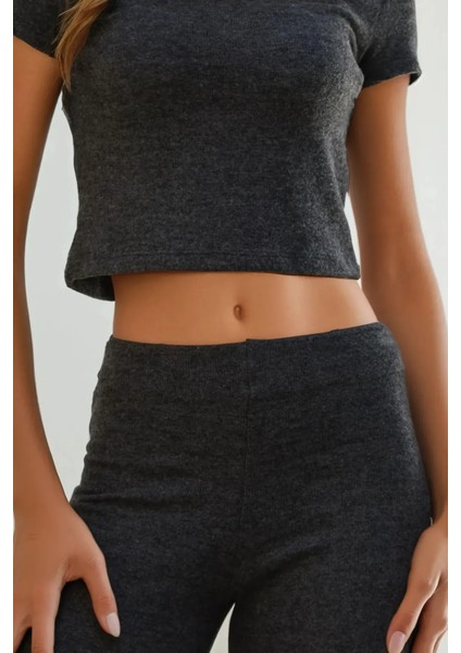 Kadın Slim Fit Triko Crop Bluz Grey indirimleri