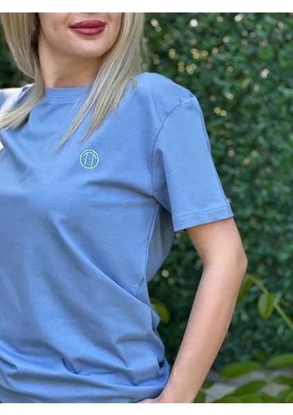 Regular Fit Bisiklet Yaka %100 Pamuk Kısa Kol Unisex Basic Mavi Tişört fiyatları