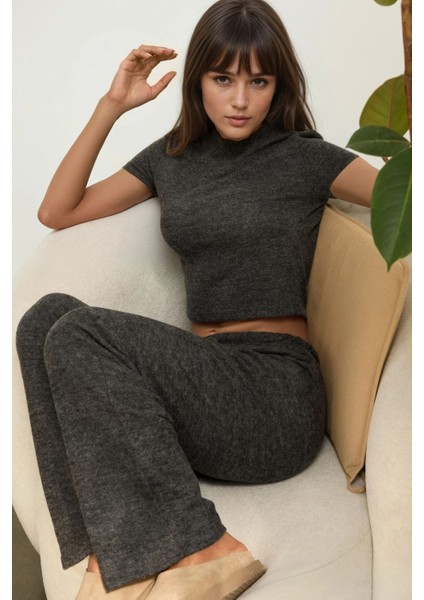 Kadın Bağcıklı Yumuşak Dokulu Örme Pantolon Koyu Gri fırsatları