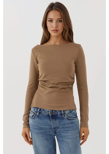 Kadın Büzgülü Uzun Kollu Üst Natural indirimleri
