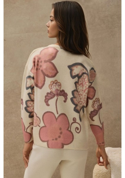 Kadın Çiçekli Jakarlı Hırka Natural indirimleri