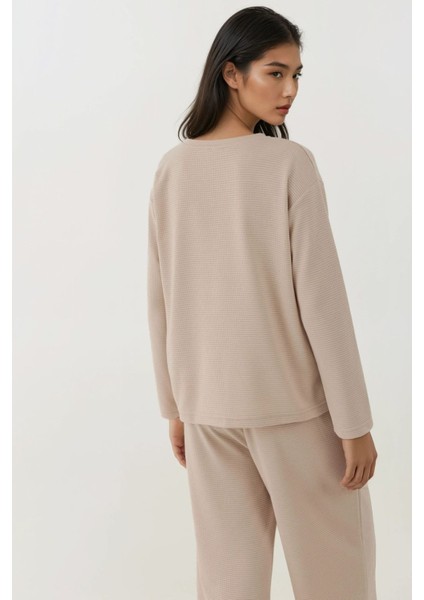 Kadın Yumuşak Dokulu Rahat Kesim Örme Pijama Takımı Natural fırsatları