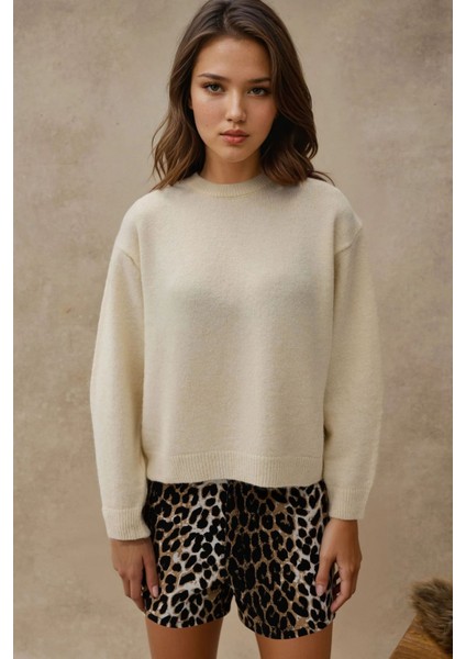 Kadın Yuvarlak Yaka Basic Kazak Natural