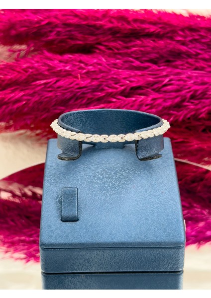 925 Ayar Gümüş Sıralı Taşlı Baget Zarif Kadın Bileklik fırsatları