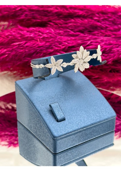 925 Ayar Gümüş Zirkon Taşlı Özel Üretim Lüks Kadın Bileklik fiyatları