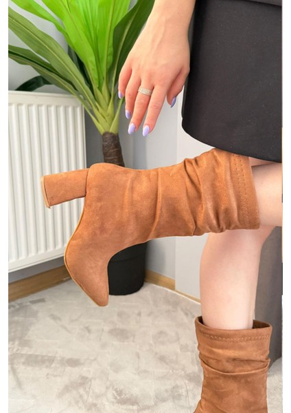 Kadın Nomire Taba Süet Büzgülü Sivri Burun Kalın Topuklu Bot