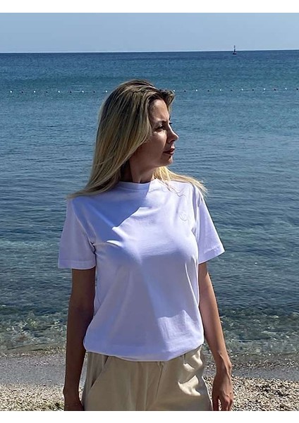 Regular Fit Bisiklet Yaka %100 Pamuk Kısa Kol Unisex Basic Beyaz Tişört