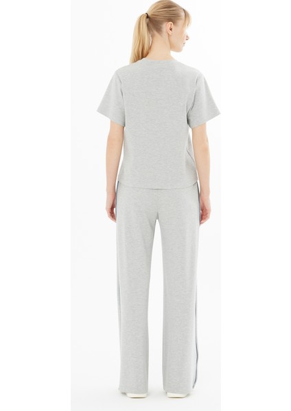 Etnik Desenli Dökümlü Bluz fırsatları