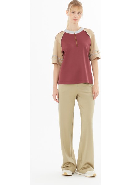 Yakası Fermuarlı Kolları Aksesuarlı Bluz