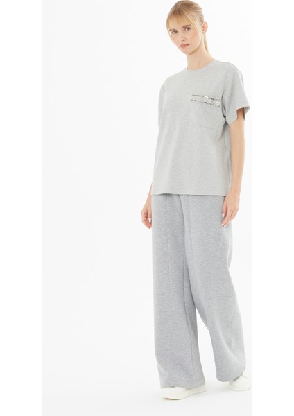 Göğüs Kısmı Büzgülü Hakim Yaka Bluz