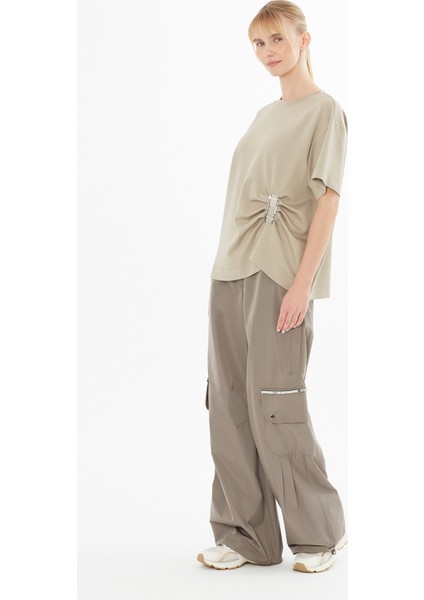 Beli Işleme Detaylı Büzgülü Bluz fırsatları