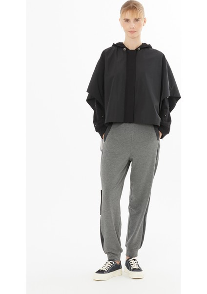 Nakış Üzeri Işleme Detaylı Yağmurluk fiyatları