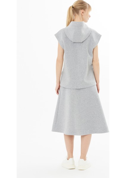 Kolsuz Logo Detaylı Bluz fırsatları