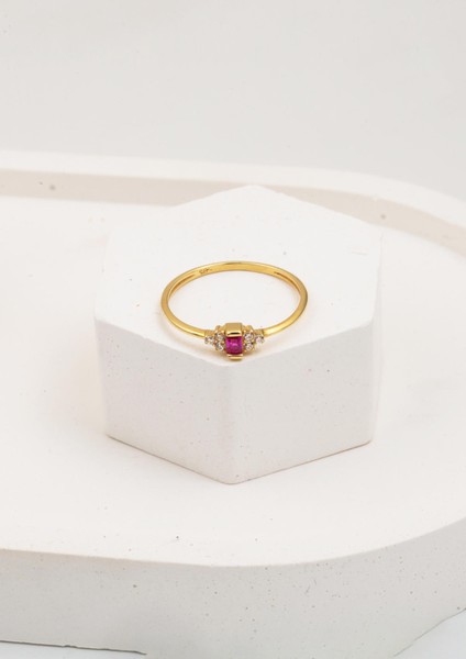 Kırmızı Minimal Baget 14 Ayar Altın Yüzük modelleri