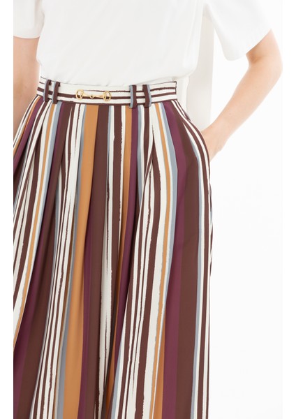 Dikme Aksesuarlı Pliseli Midi Boy Etek modelleri