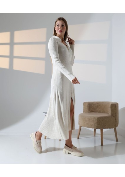 Fermuar Detaylı Polo Yaka Triko Elbise
