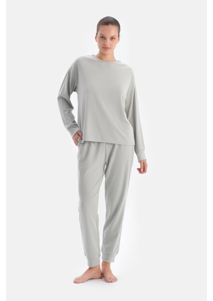 Gri Bisiklet Yaka Jogger Paça Cellıant Pijama Takımı fırsatları