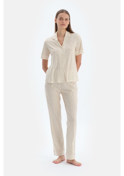 Açık Sarı Halat Desenli Gömlek Pantolon Pijama Takımı fırsatları